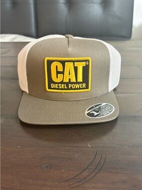 Caterpillar Brown & White Mesh cap. CAT Diesel Power Trucker Hat………